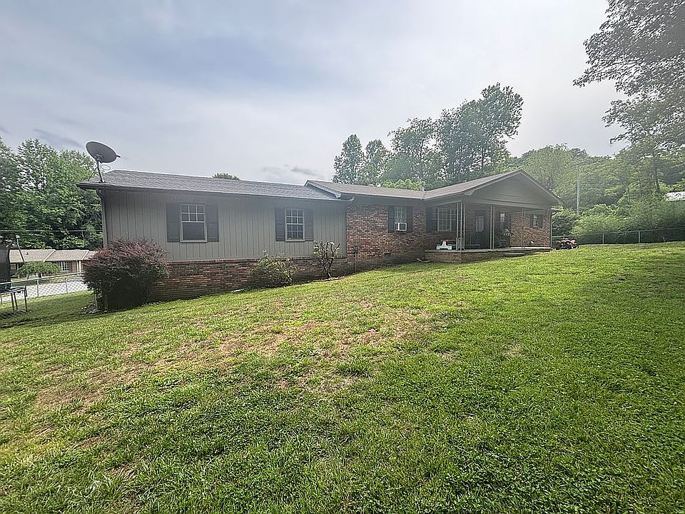 2nd image of 38 Pine Mountain Estate Rd