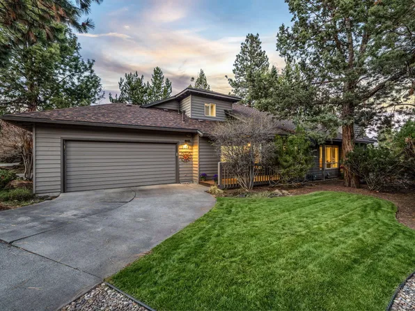 3054 Clubhouse Dr, Bend, OR 97703