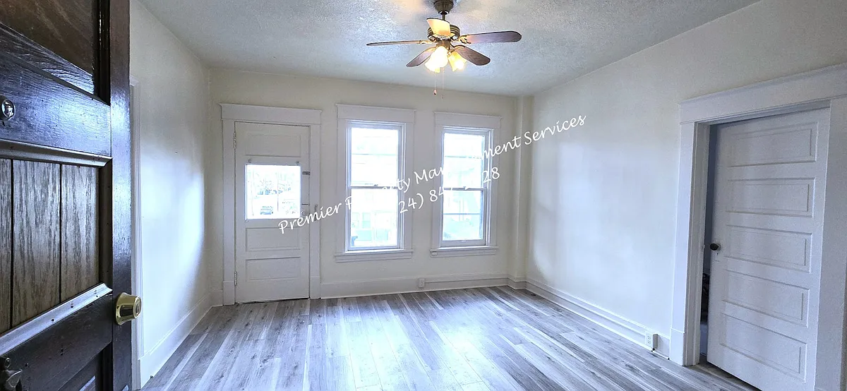 Building Photo - 331 W North St #5