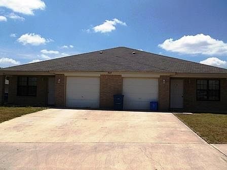1st image of 307 Janelle Dr APT B