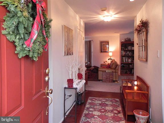 2nd image of 5003 Plantation Ct