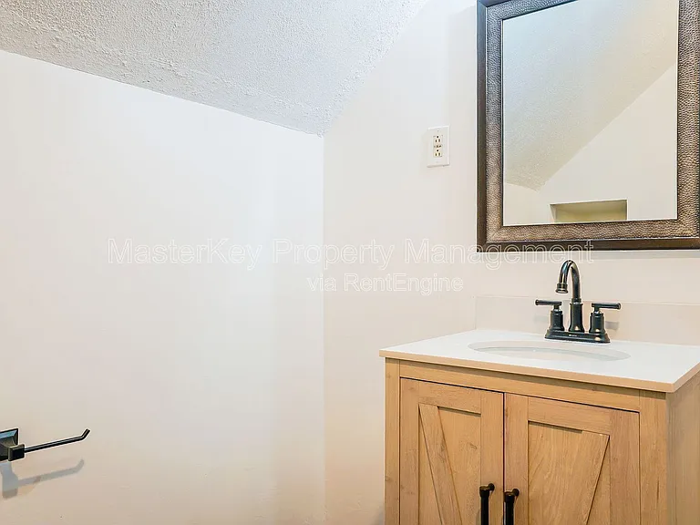 8912 Taymouth Ct — Photo 20