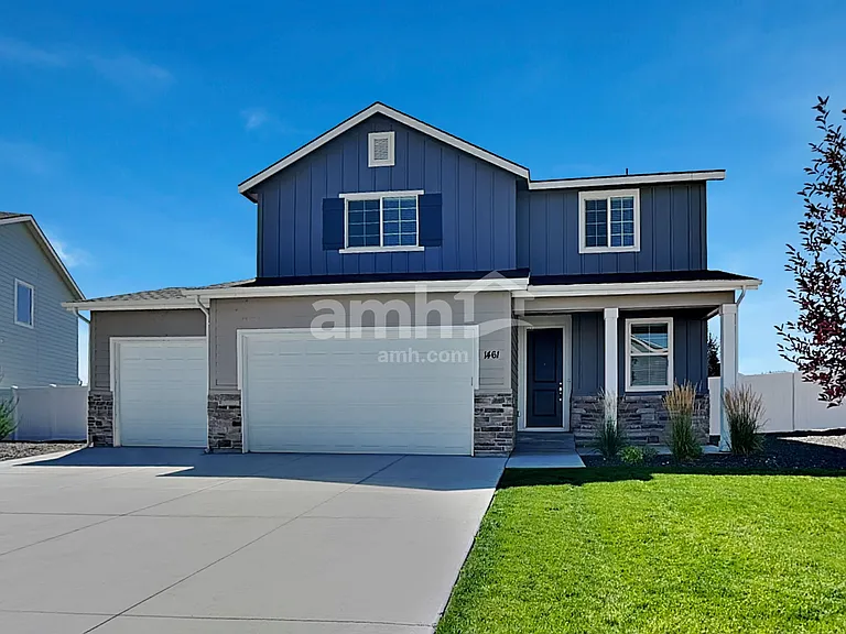 1461 W Afton St — Photo 1