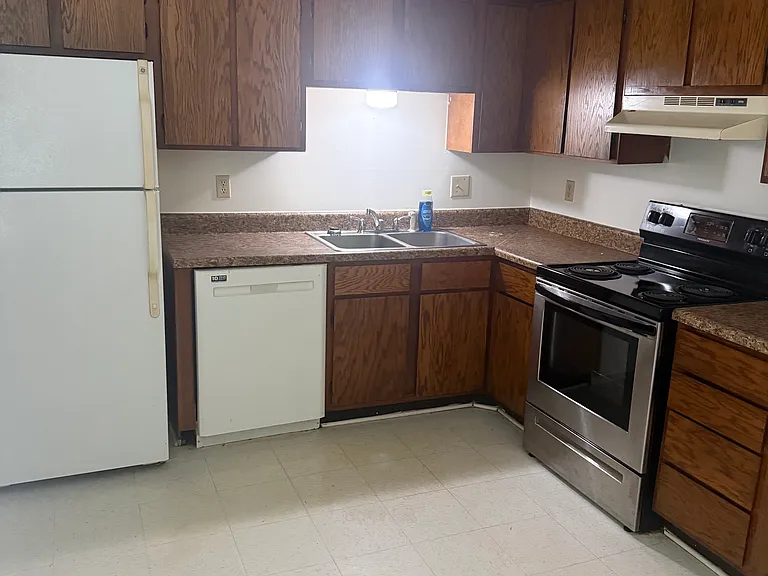 621 Wassamassaw Rd #A — Photo 5