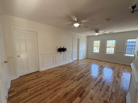 5th image of 20 Kellogg Rd #1