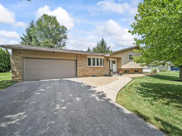 3612 Ridgewood Dr, Hilliard, OH 43026