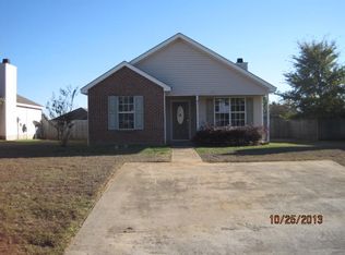 129 Kentshire Ln, Bonaire, GA