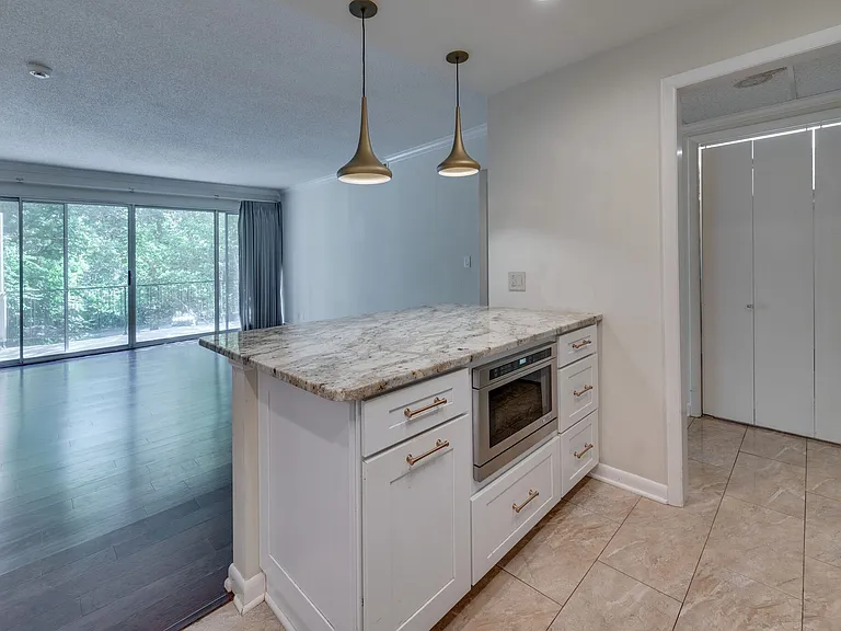 4215 Harding Pike #211 — Photo 10
