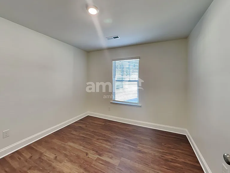 7416 Garrett Ct — Photo 30