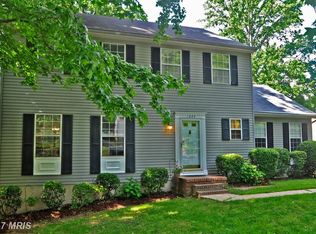 1084 Crestview Dr, Annapolis, MD