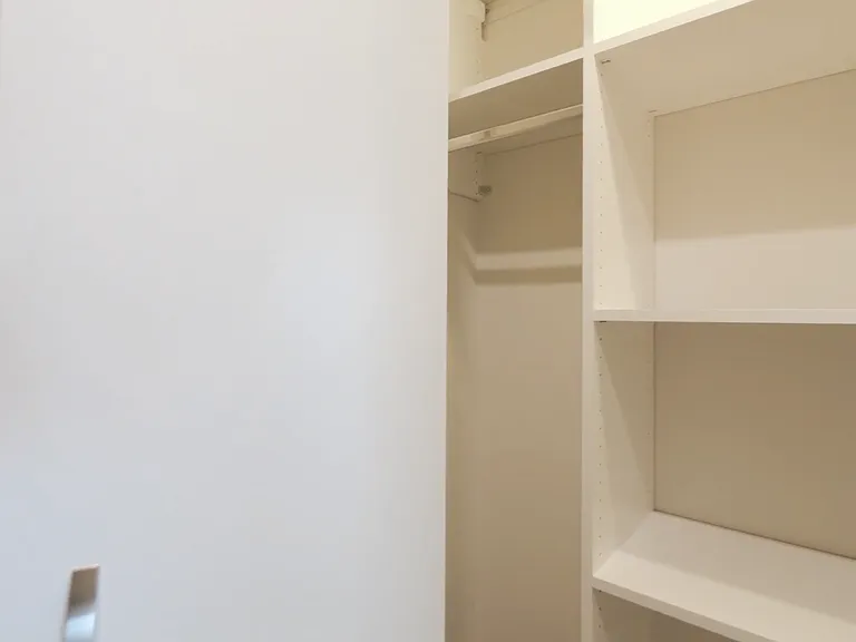 224 N Clark St #1907 — Photo 10