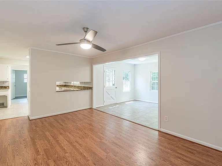3213 Bobbie Ln — Photo 13