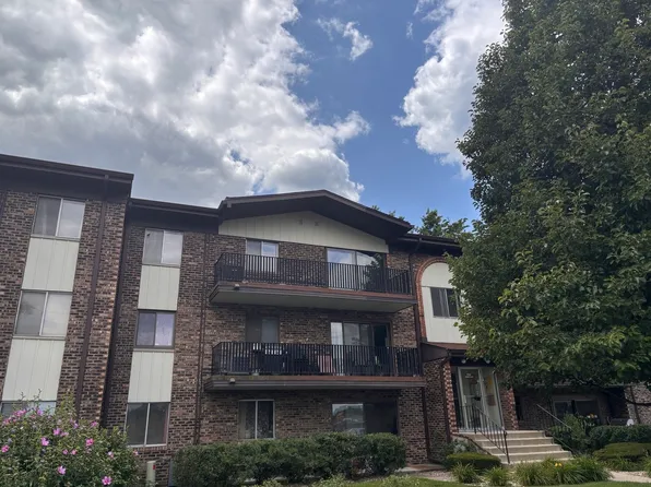 5241 James Ln APT 1123, Crestwood, IL 60445