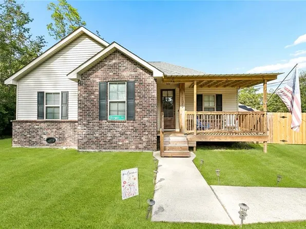 29269 Elm Dr, Lacombe, LA 70445