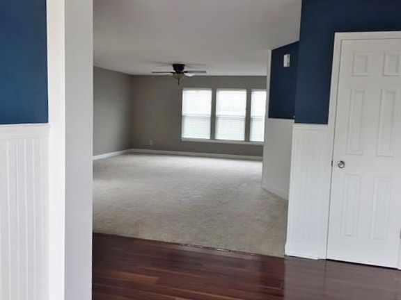 Looking into living room from entry.