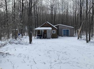 47 3/4 Road, Cadillac, MI 49601