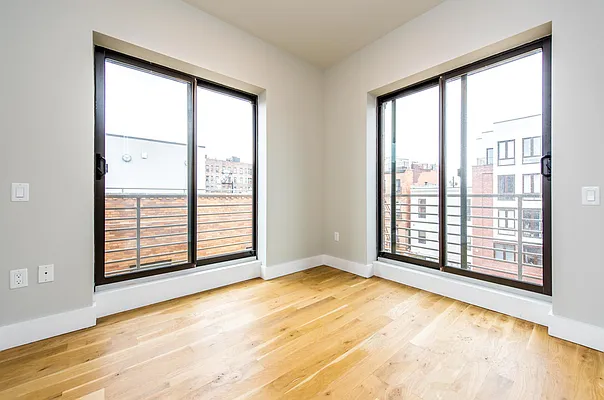 Rented by Nooklyn NYC LLC | media 72