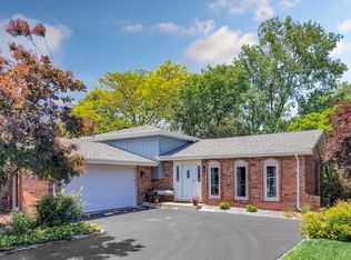 3437 Gilbert Ct, Crete, IL 60417