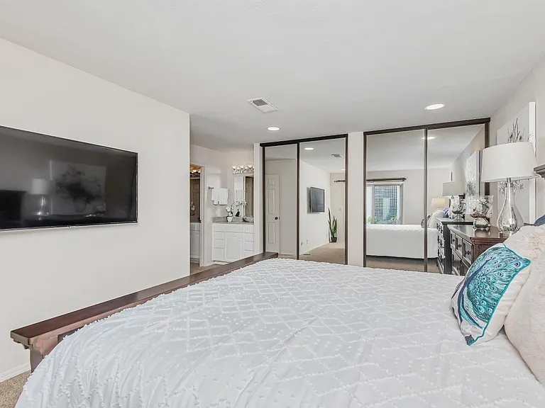 309 Lone Oak Dr — Photo 8