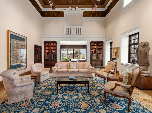 465 Park Avenue image 12 of 38