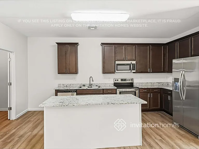 17950 W Tina Ln — Photo 6