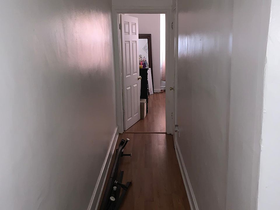 1st image of 3144 W Allegheny Ave #3