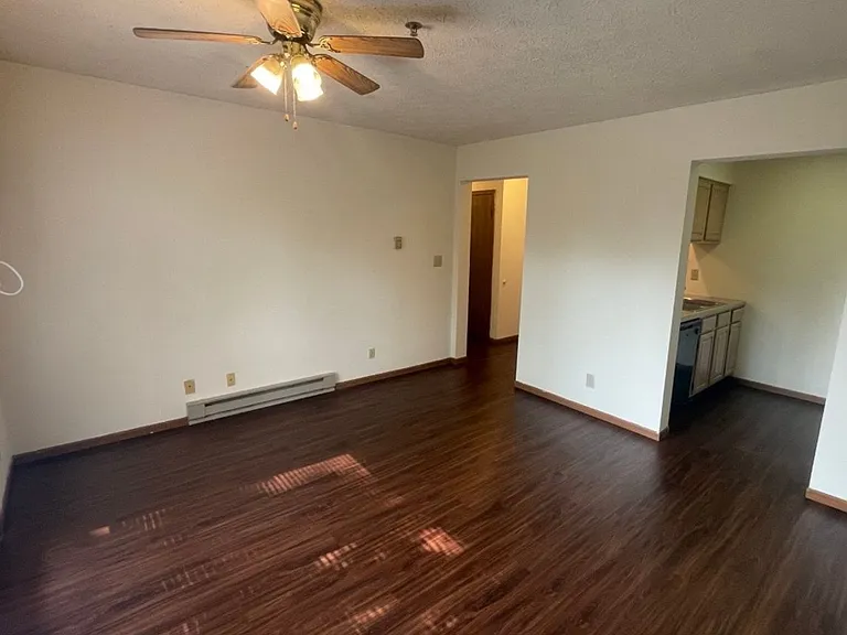 420 S Chauncey Avenue — Photo 9