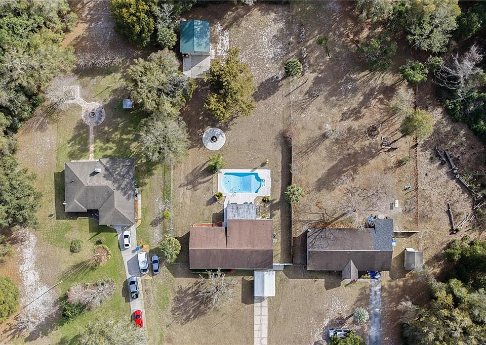 1st image of 124 LAKE MOLLY AVENUE