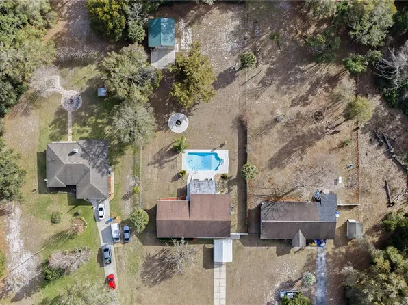 124 Lake Molly Ave, Deland, FL 32724