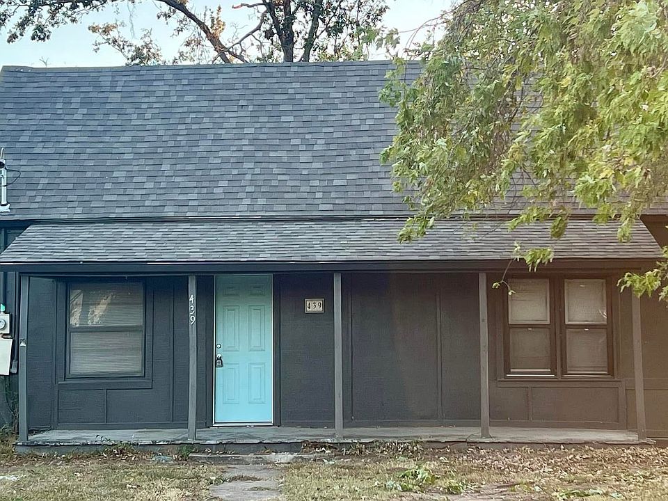 1st image of 439 E 1st St