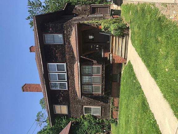 5th image of 806 S Lincoln Ave APT 1