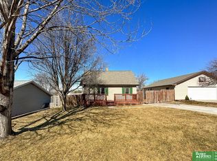6018 N St, Omaha, NE 68117