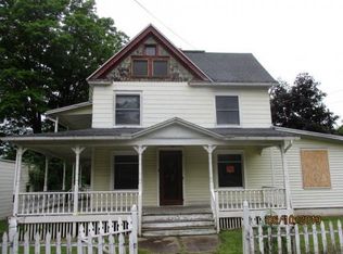 409 Exchange Ave, Endicott, NY 13760