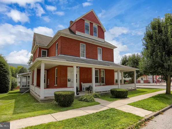 401 S 1st St, Bellwood, PA 16617