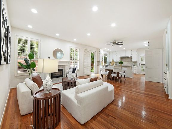 3rd image of 682 Briar Ranch Ln