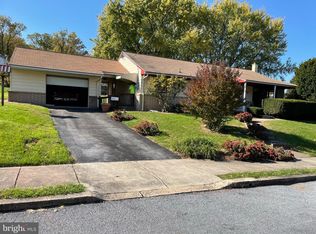 242 Bird St, Birdsboro, PA 19508