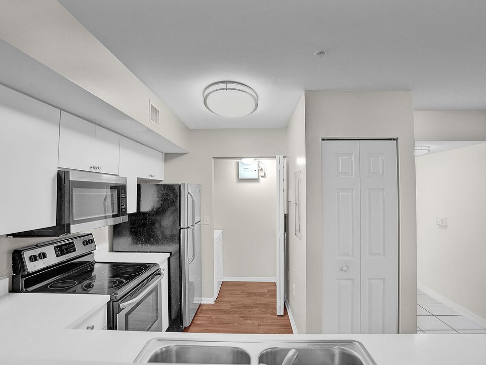 1st image of 11100 SW 6th St #102