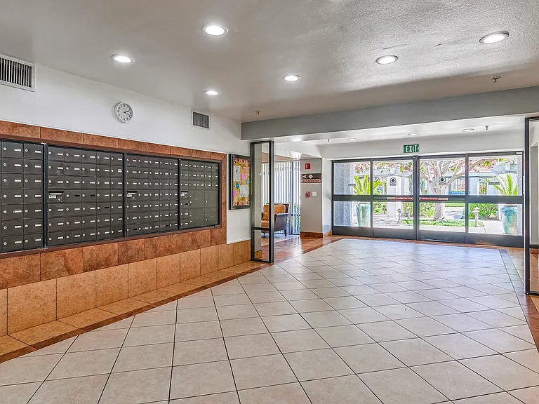 Casa Grande Senior Apartment Homes — Photo 15