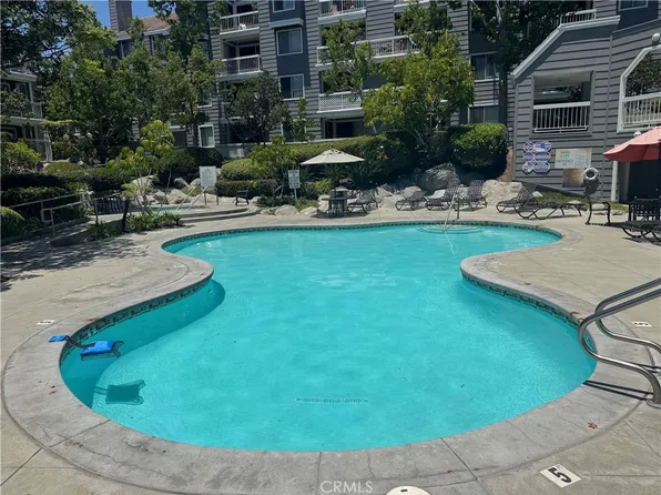 20371 Bluffside Cir, Huntington Beach, CA 92646