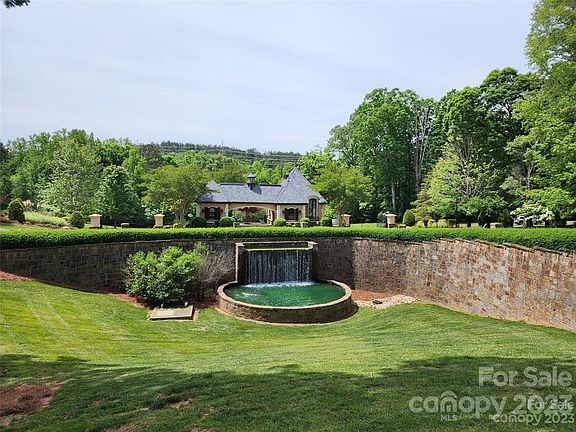 5th image of 5031 Hermitage Ct