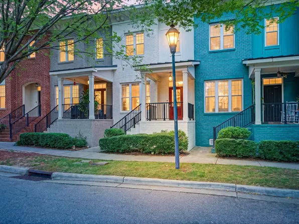 142 Finsbury St, Durham, NC 27703