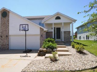 305 Llanos St #1, Verona, WI 53593