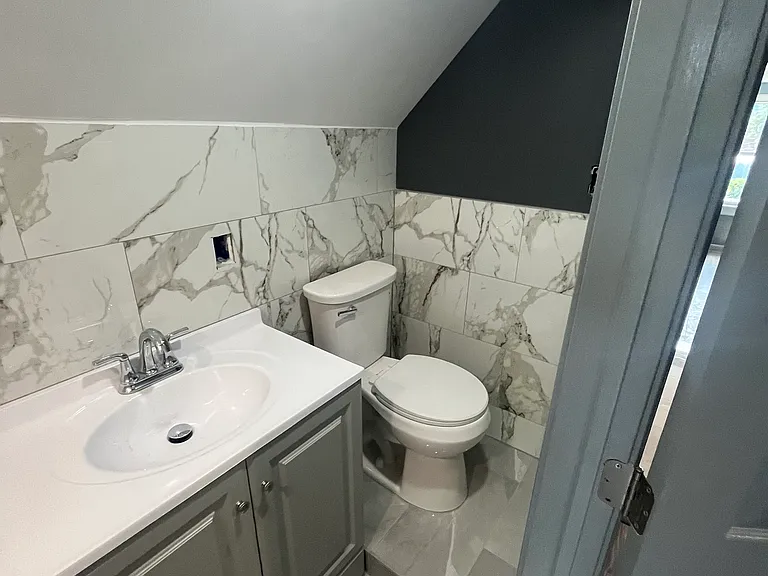 36 Gilbert St #3 — Photo 7
