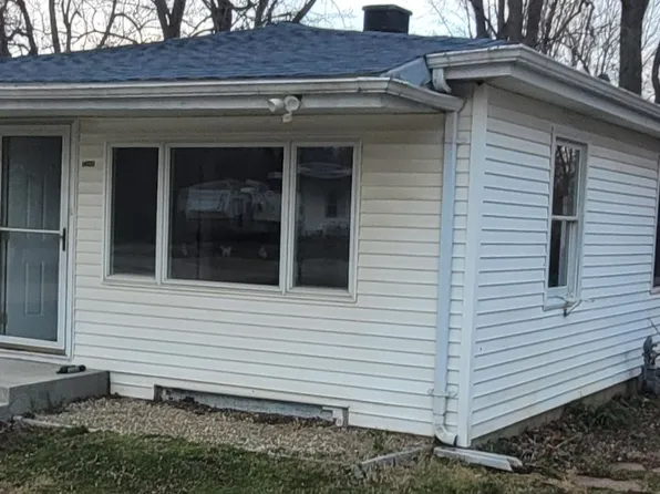 7281 Helen, Coloma, MI 49038