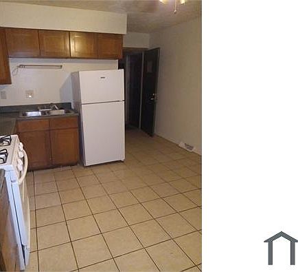 3rd image of 2119 Arthur Ave