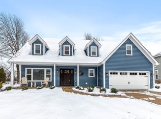 1628 Conan Doyle Rd, Naperville, IL 60564