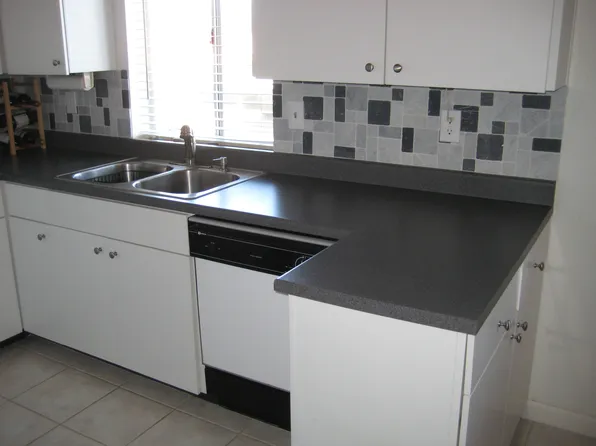 4554 E Paradise Village Pkwy N Unit 252, Phoenix, AZ 85032