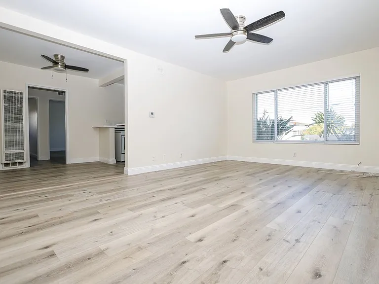 La Casa Blanca — Photo 37