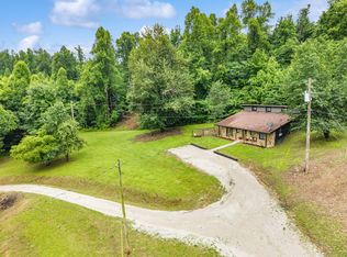 463 Amos Baker Rd, McKee, KY 40447