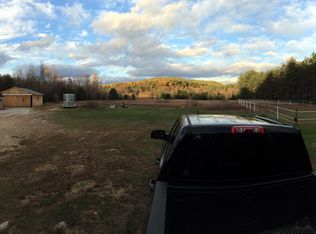 484 Deerfield Rd, Allenstown, NH 03275